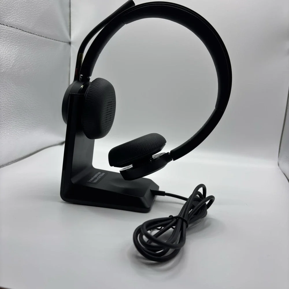 Poly Voyager 4320 UC Wireless USB-C Headset w/ Charging Stand MS Teams 77Z32AA